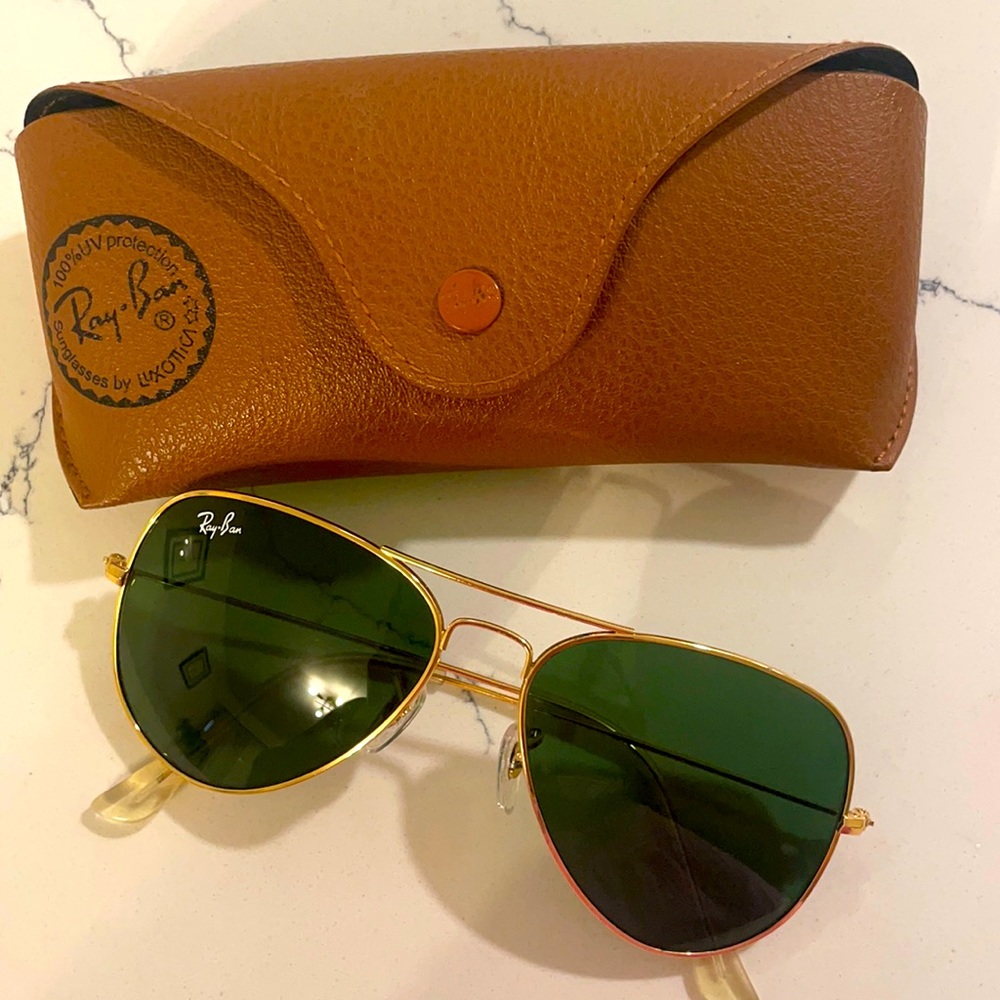 Ray•Ban Aviator Sunglasses ☀️